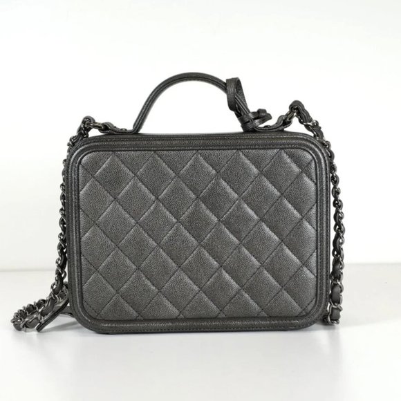 Chanel Vanity Case Medium Grey Caviar SHW - Picture 4 of 7